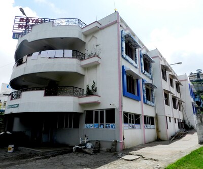 Royal Hotel